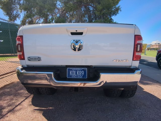 Gallery image 27 for 2024 Chevrolet Silverado 2500HD LT